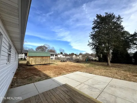 115 Spruce Lane Kingston TN 37763