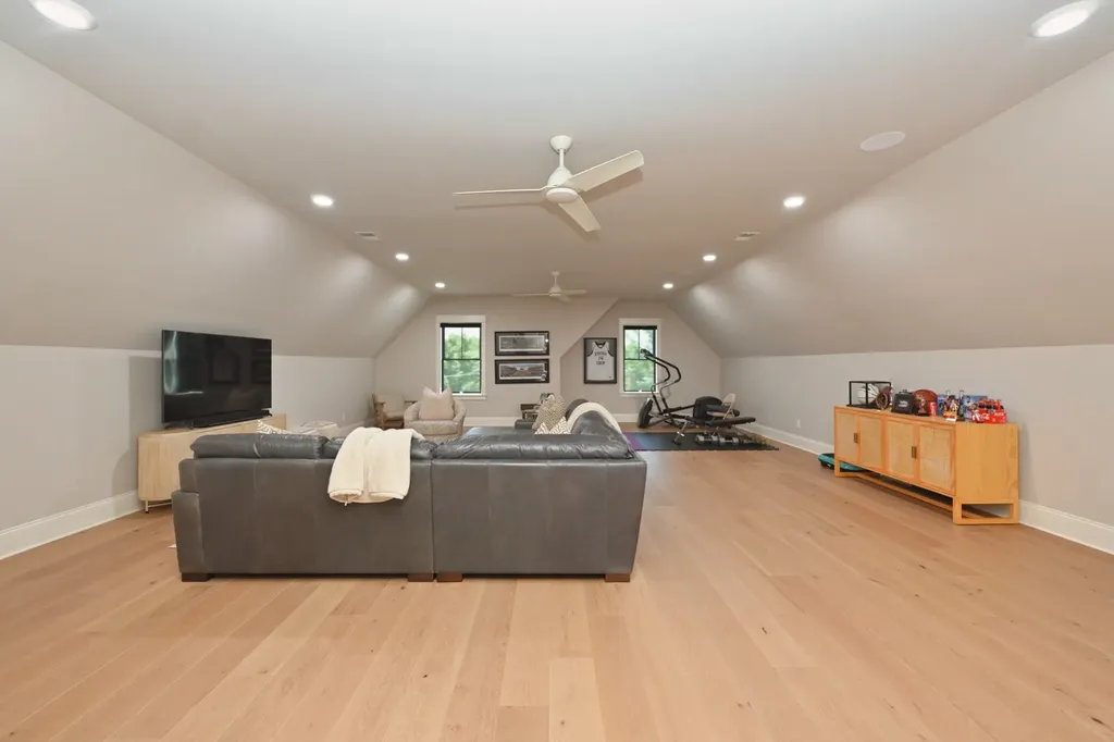 335 Sunset Island Trail Gallatin TN 37066