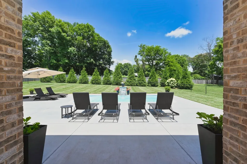 335 Sunset Island Trail Gallatin TN 37066