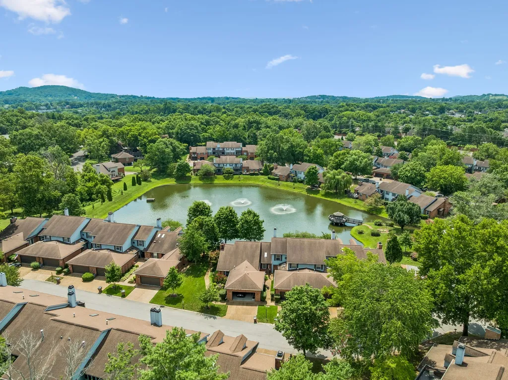 227 Hearthstone Manor Lane Brentwood TN 37027