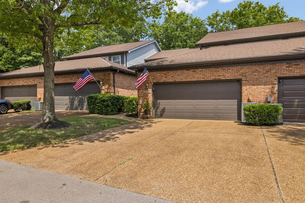 227 Hearthstone Manor Lane Brentwood TN 37027