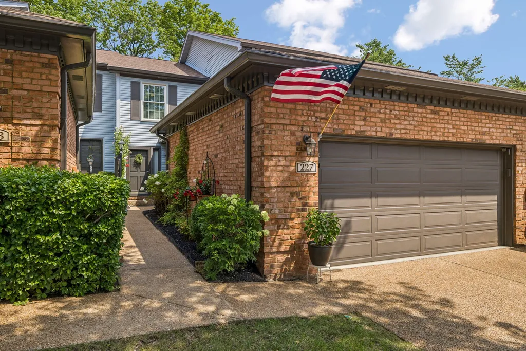 227 Hearthstone Manor Lane Brentwood TN 37027