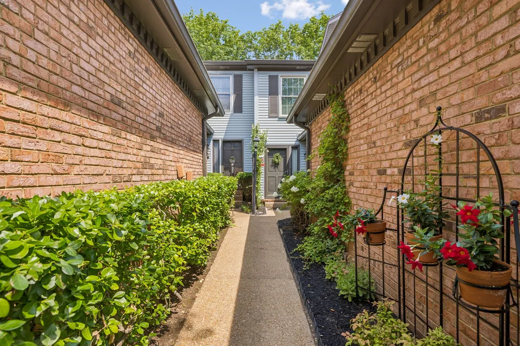 227 Hearthstone Manor Lane Brentwood TN 37027