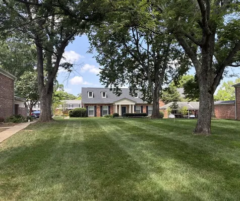 5025 Hillsboro Pike Nashville TN 37215