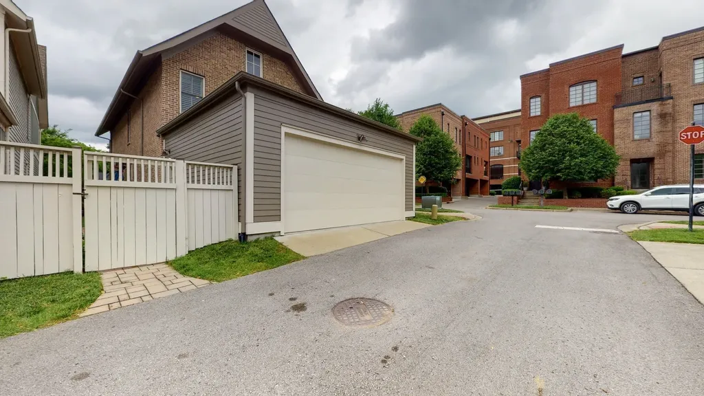 20 Daniels Drive Franklin TN 37064