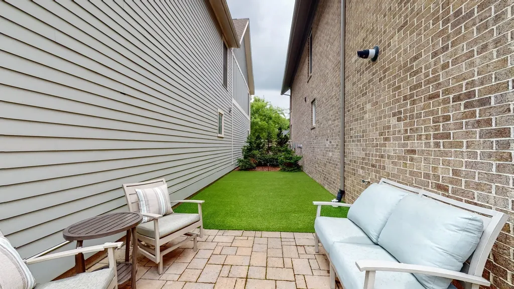 20 Daniels Drive Franklin TN 37064