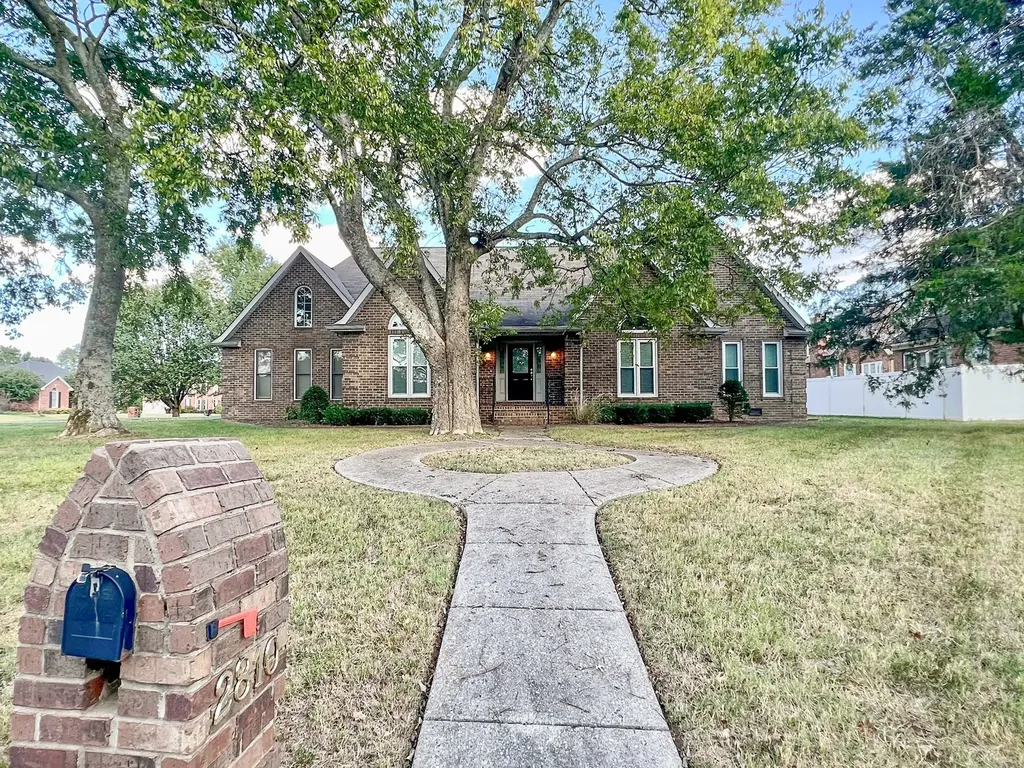 2810 Regenwood Drive Murfreesboro TN 37129