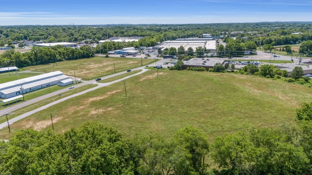 221 Fairground Road Gallatin TN 37066