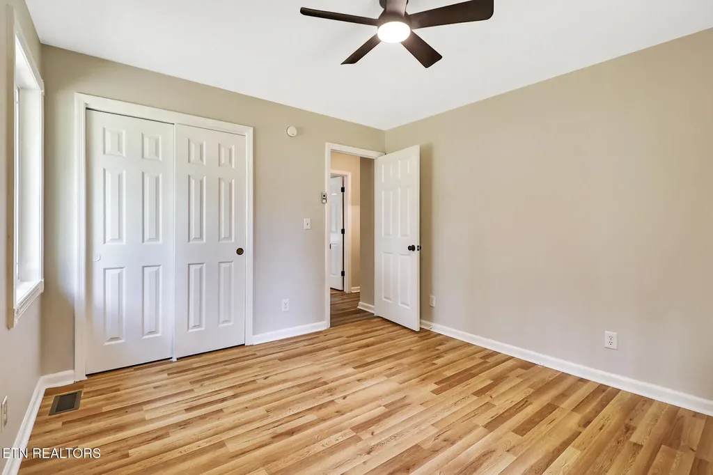 181 Bradrock Street Crossville TN 38571