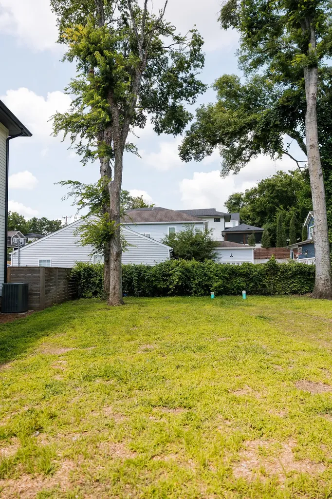 2507B Vaulx Lane Nashville TN 37204
