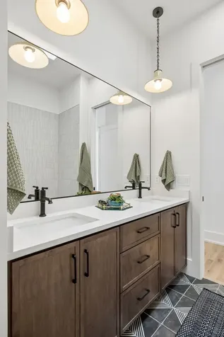 2507B Vaulx Lane Nashville TN 37204