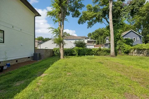 2507B Vaulx Lane Nashville TN 37204