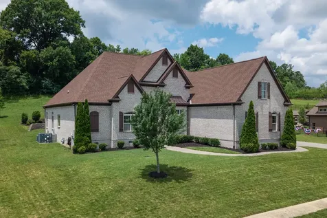 9222 Holstein Drive Nolensville TN 37135