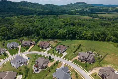 9222 Holstein Drive Nolensville TN 37135
