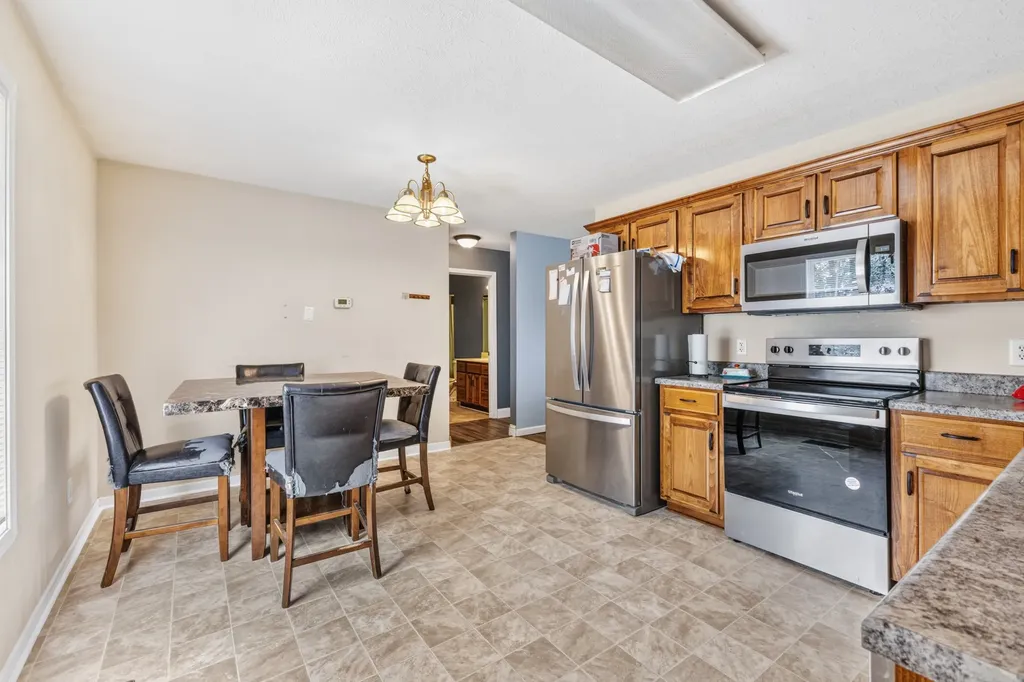 228A T G T Road Portland TN 37148
