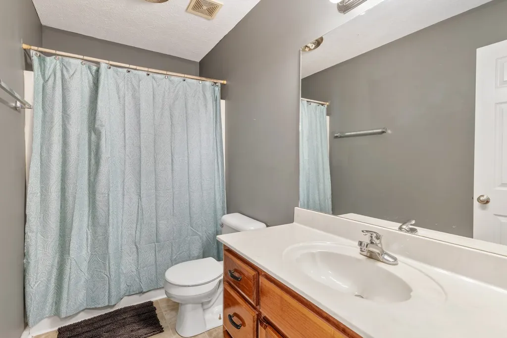 228A T G T Road Portland TN 37148