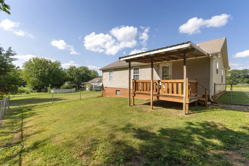 228A T G T Road Portland TN 37148