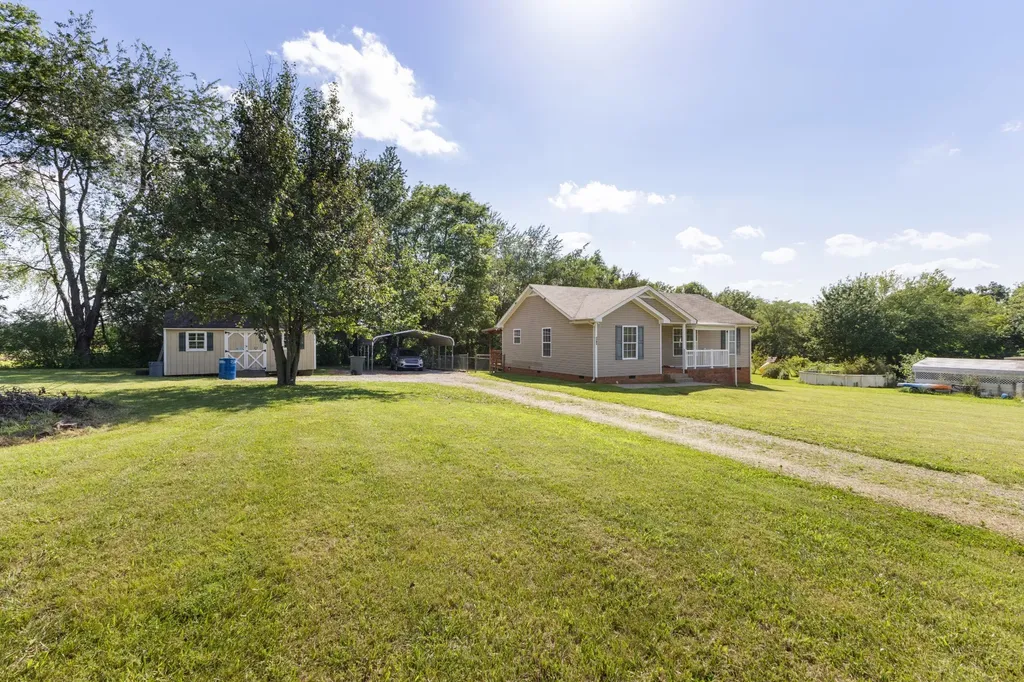 228A T G T Road Portland TN 37148