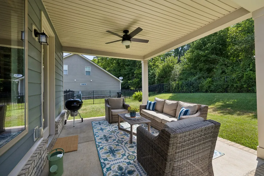 2720 Nottingham Drive Columbia TN 38401