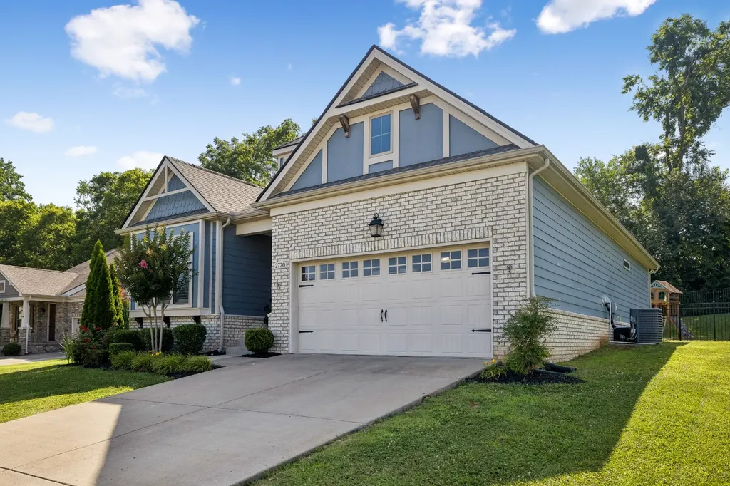2720 Nottingham Drive Columbia TN 38401