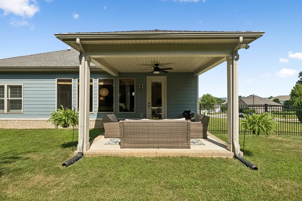 2720 Nottingham Drive Columbia TN 38401