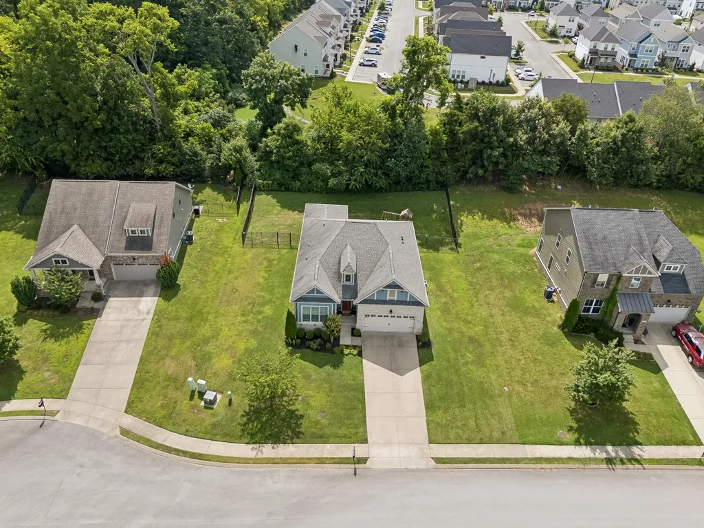 2720 Nottingham Drive Columbia TN 38401