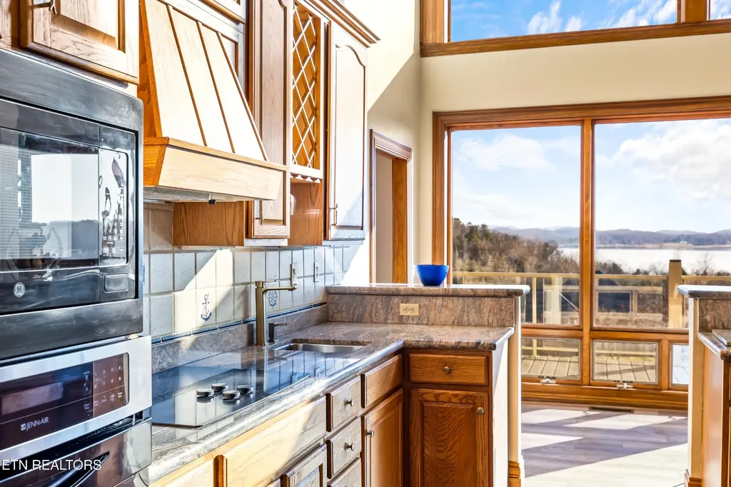124 Indian Shadows Drive Maryville TN 37801