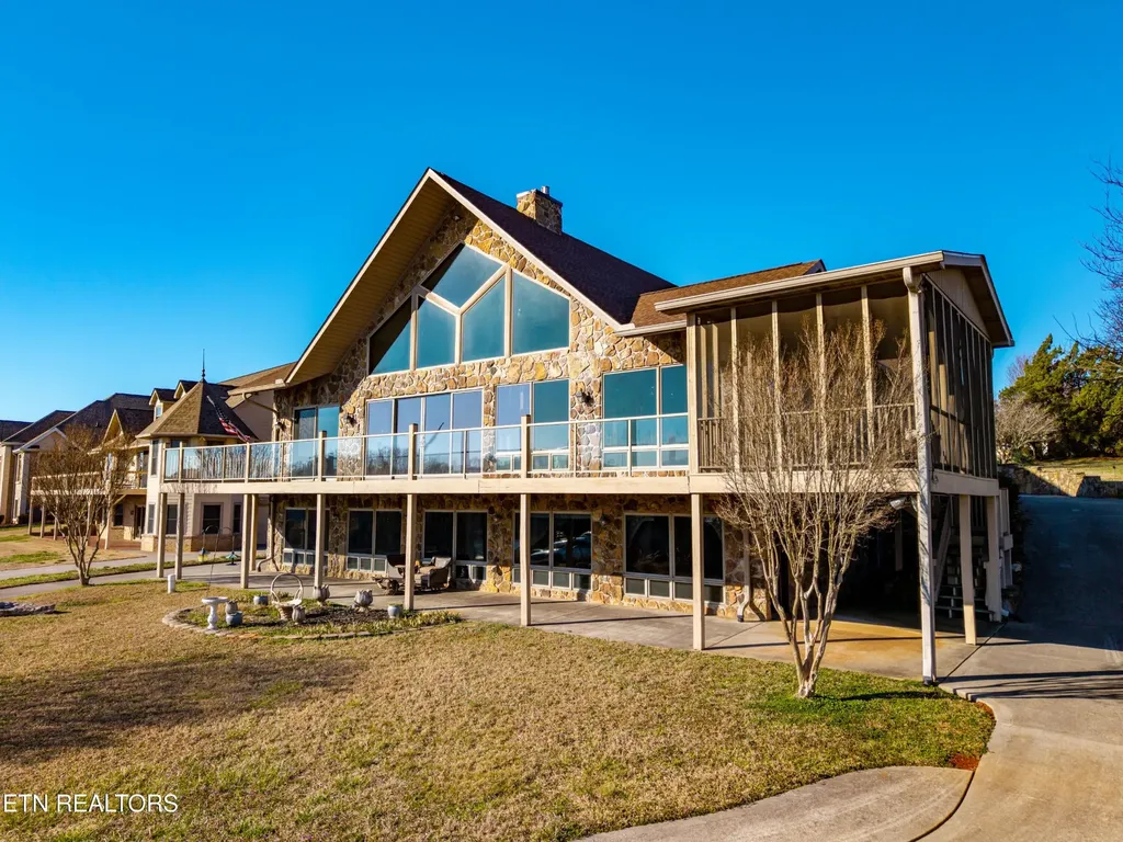 124 Indian Shadows Drive Maryville TN 37801
