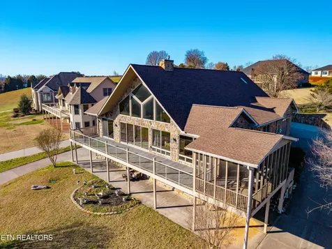 124 Indian Shadows Drive Maryville TN 37801