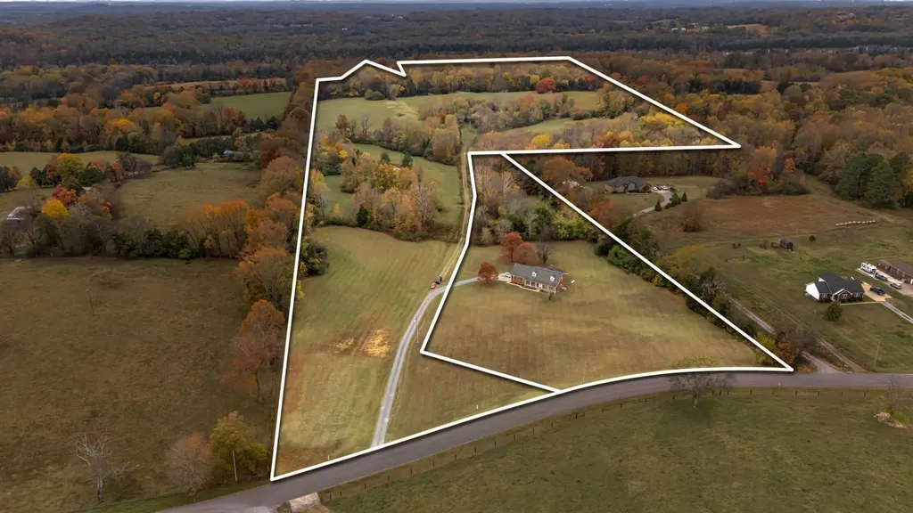 2700B Canoe Branch Road Lebanon TN 37087