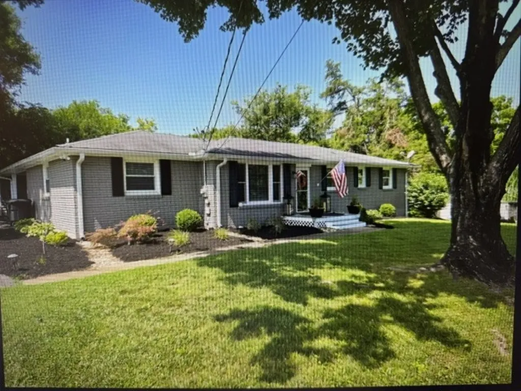 210 Elnora Court Hendersonville TN 37075