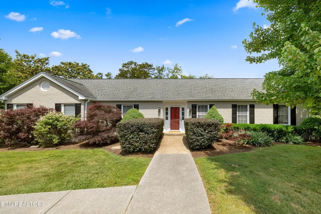 5501 River Point Cove Road Knoxville TN 37919