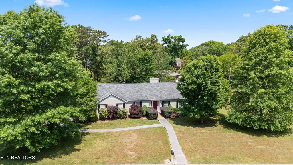 5501 River Point Cove Road Knoxville TN 37919
