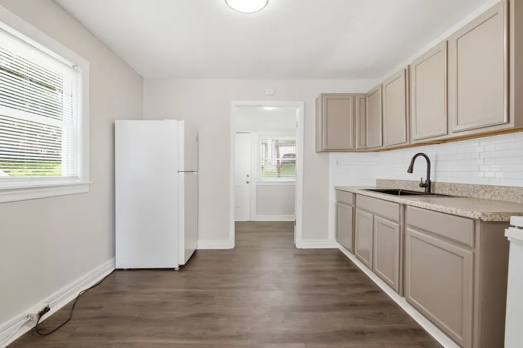 1604 S High Street Columbia TN 38401