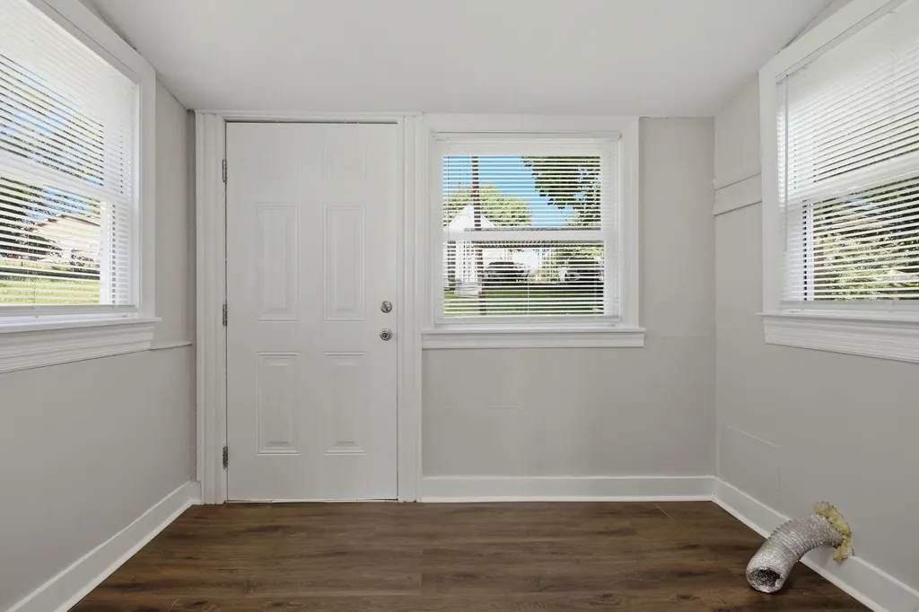 1604 S High Street Columbia TN 38401