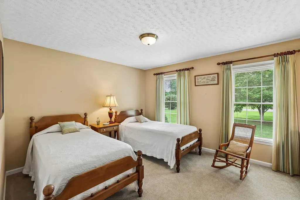 205 Crestview Street Chapel Hill TN 37034