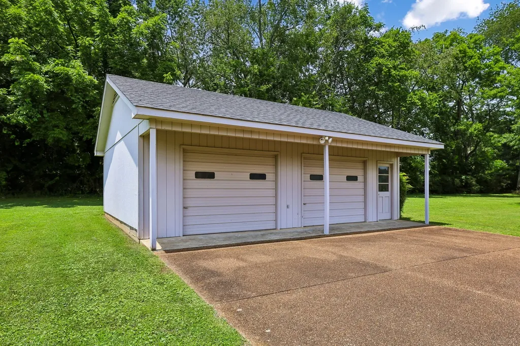 205 Crestview Street Chapel Hill TN 37034