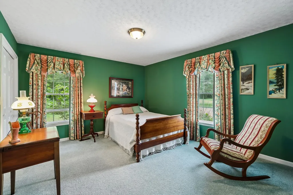 205 Crestview Street Chapel Hill TN 37034