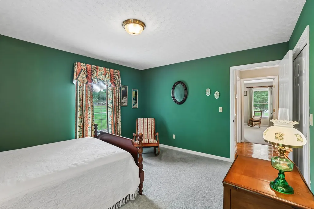 205 Crestview Street Chapel Hill TN 37034