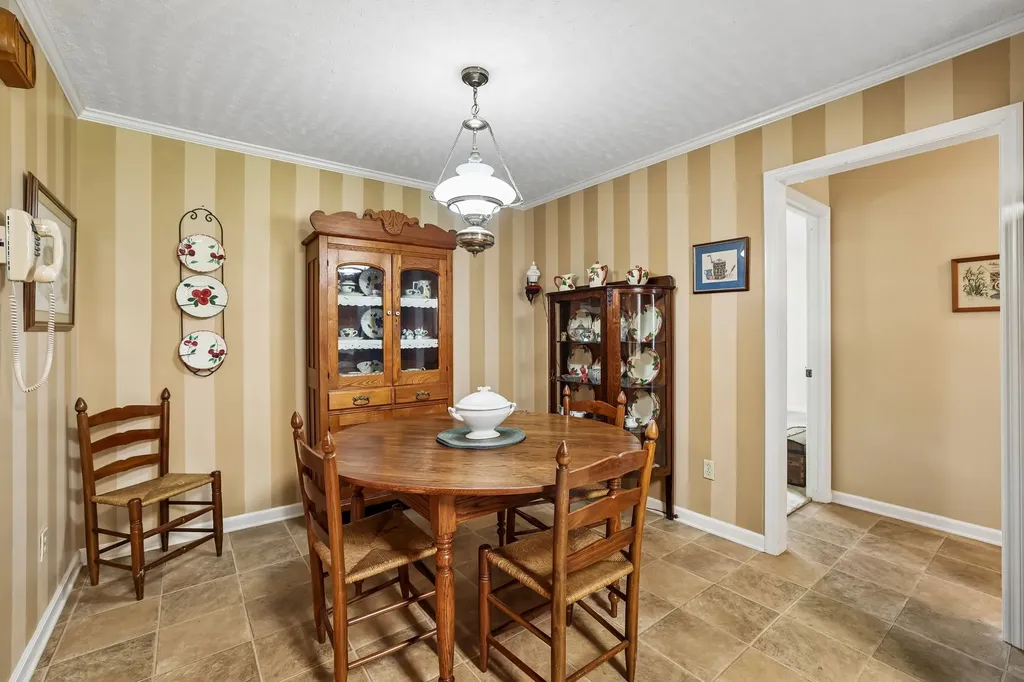 205 Crestview Street Chapel Hill TN 37034