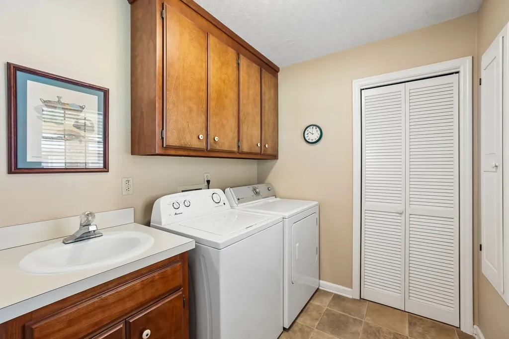 205 Crestview Street Chapel Hill TN 37034