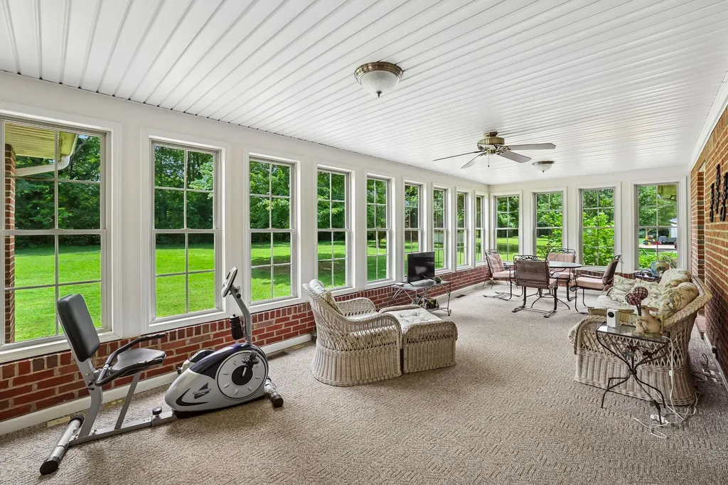 205 Crestview Street Chapel Hill TN 37034
