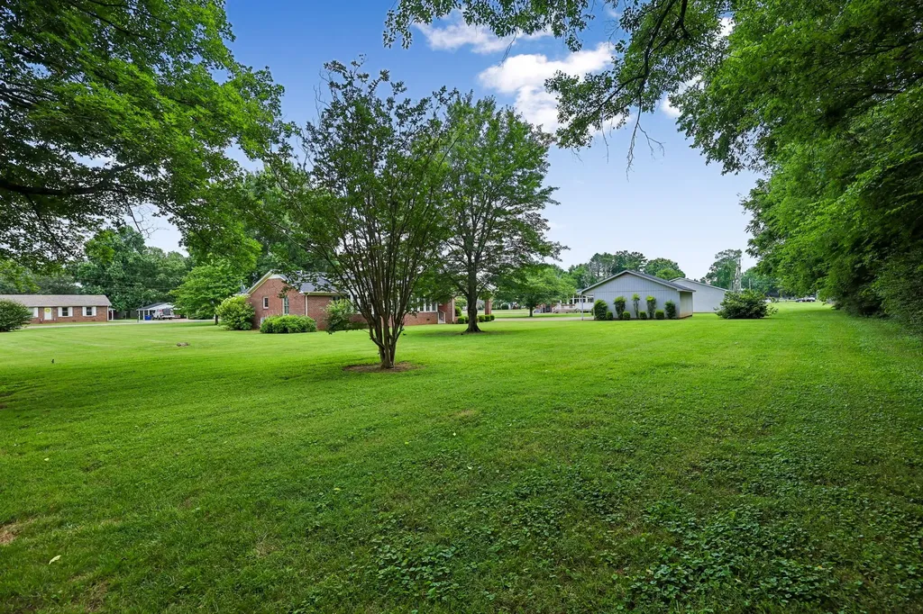 205 Crestview Street Chapel Hill TN 37034