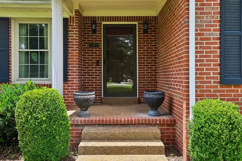 205 Crestview Street Chapel Hill TN 37034