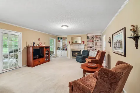 205 Crestview Street Chapel Hill TN 37034