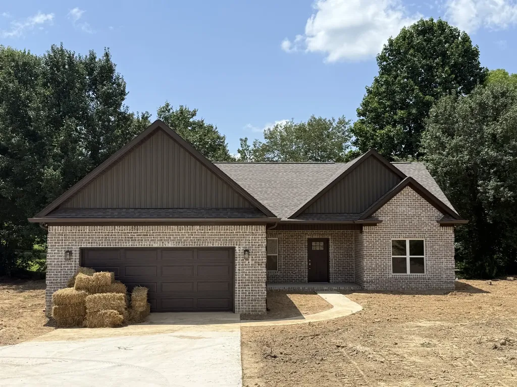 90 Lexie Lane Lawrenceburg TN 38464