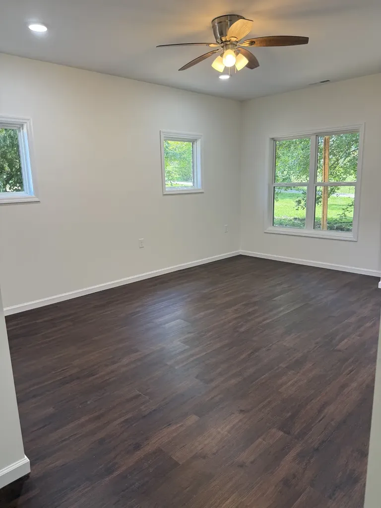 90 Lexie Lane Lawrenceburg TN 38464