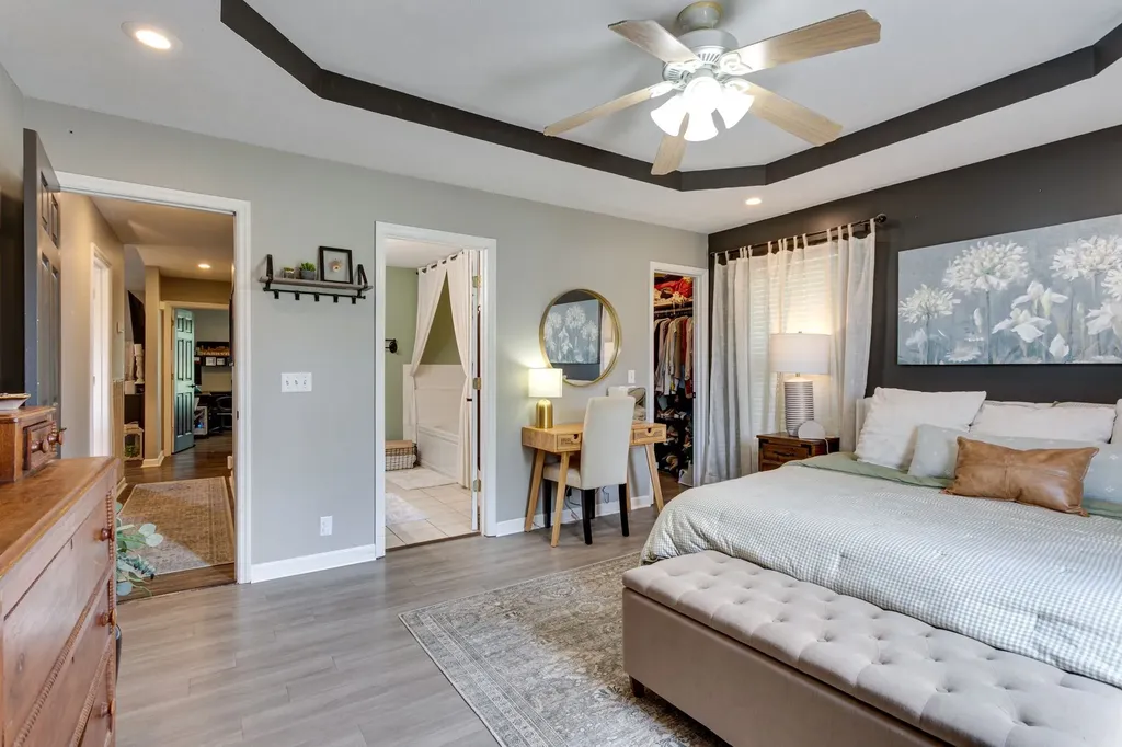6003 Hill Circle Bon Aqua TN 37025