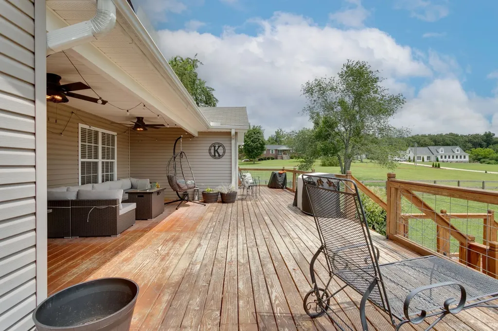 6003 Hill Circle Bon Aqua TN 37025