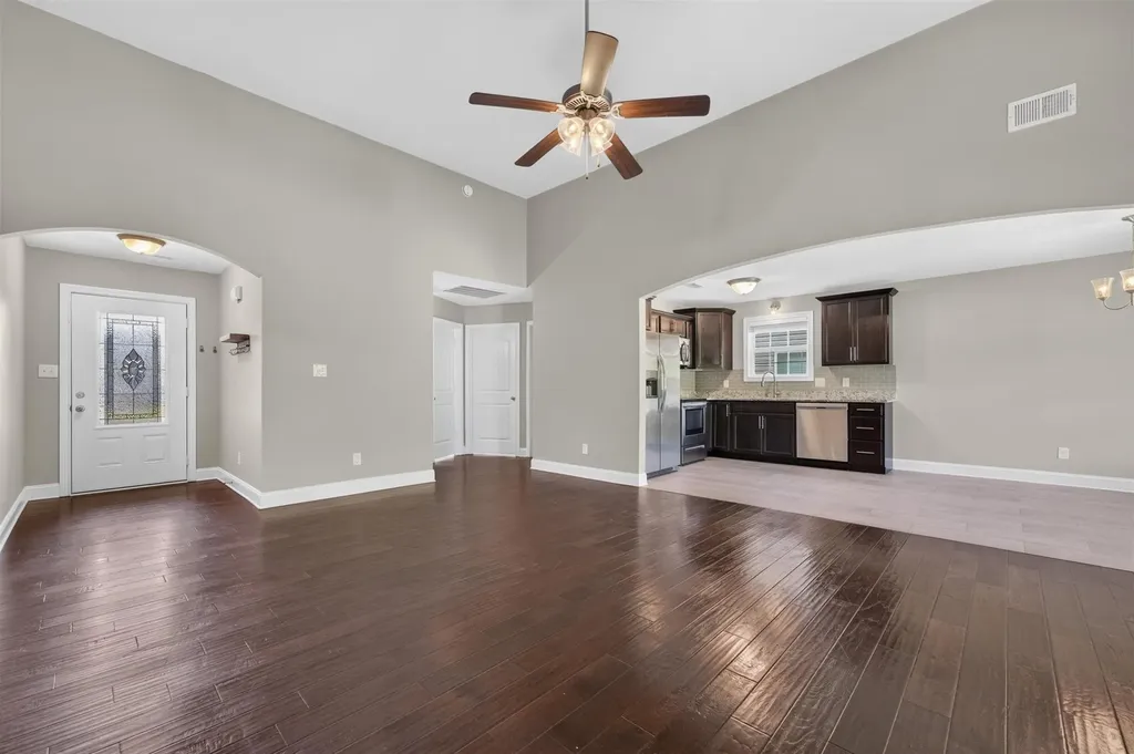 620 Hollow Crest Clarksville TN 37042